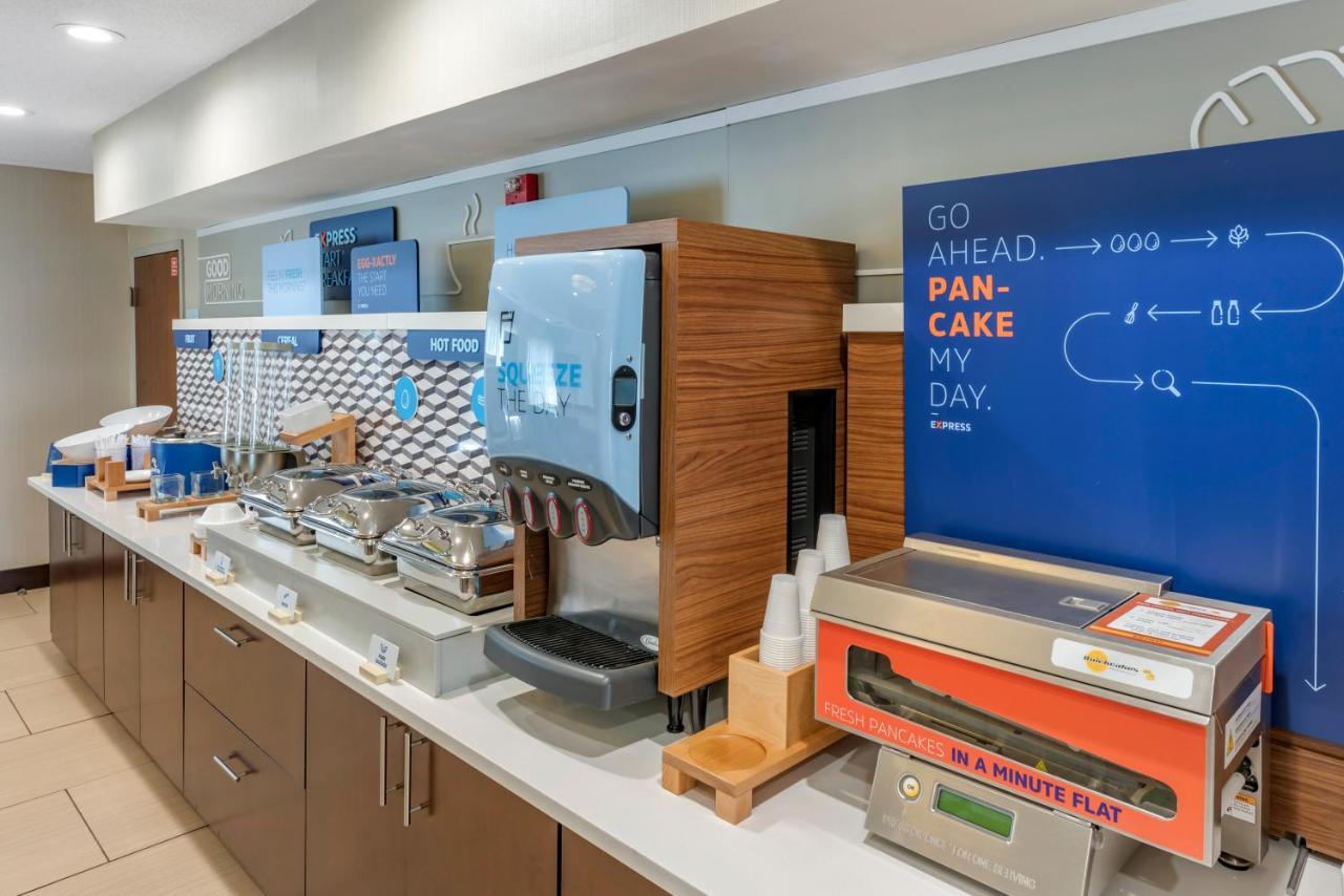 Express & Cincinnati-blue Ash By Ihg 3*